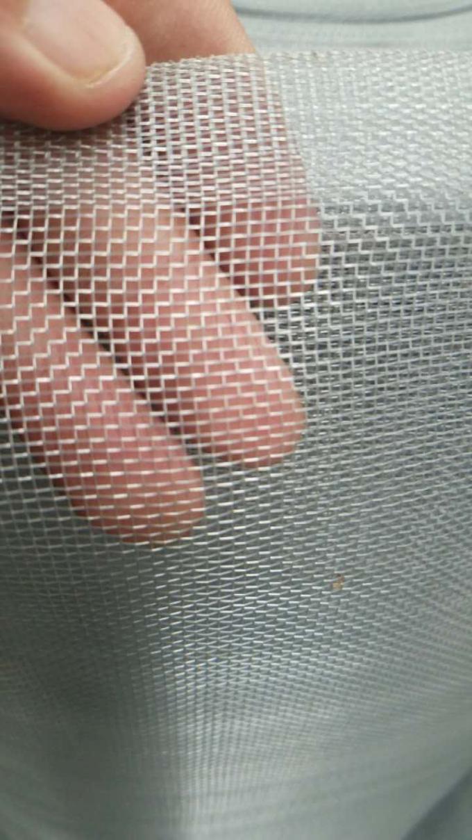 1.35 X 1.35 Mm Mesh Hole Plastic Insect Mesh For Vegetable Fruit Protection