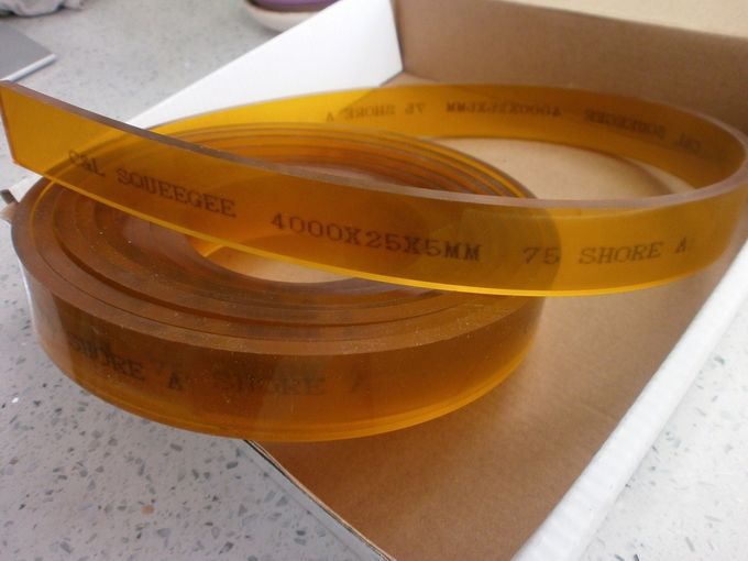 Solvents Resistant  Silkscreen Squeegee 4000mm ISO 9001 50 * 7 For Signs